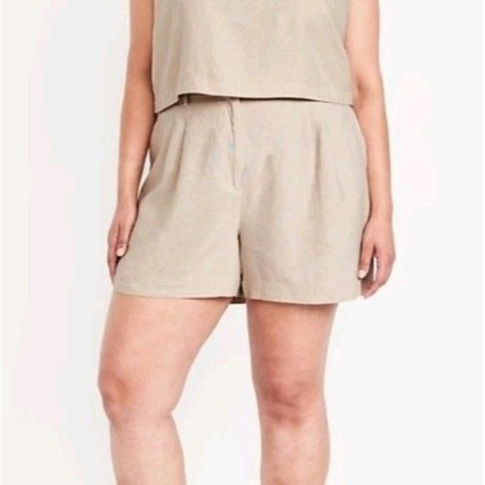NWT Women's Old Navy Extra High Waist Linen Blend Trouser Shorts Size 3X N6